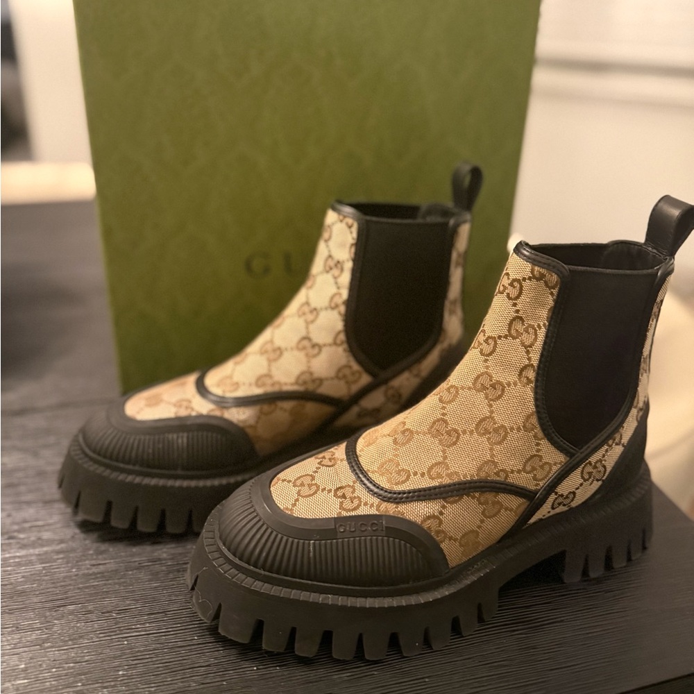 GUCCI canvas ankle boots